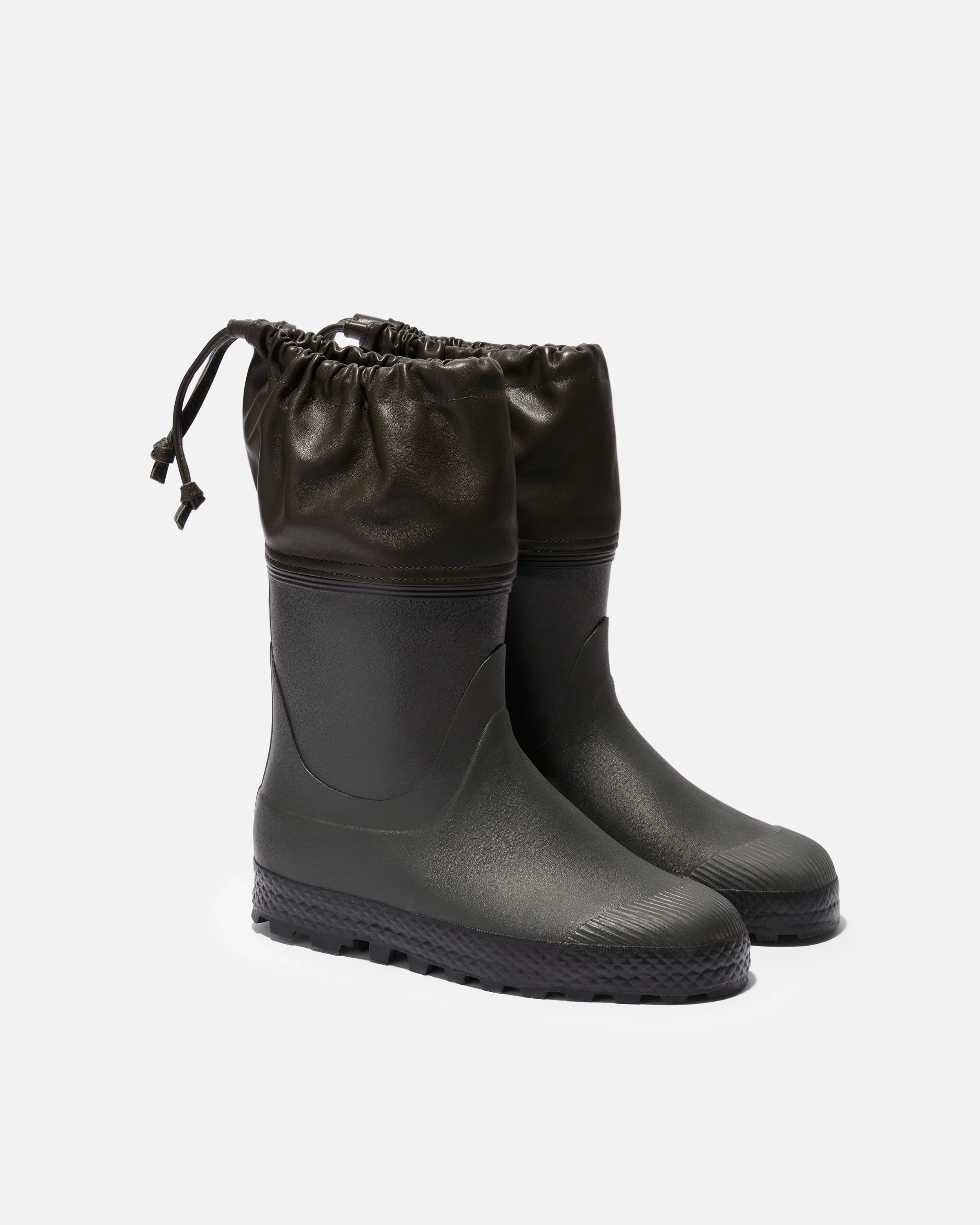 Rain boots city ivy